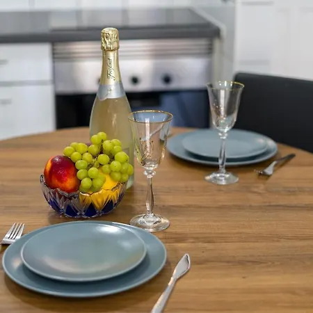 Modern Sunny 100m From The * Los Cristianos (Tenerife)