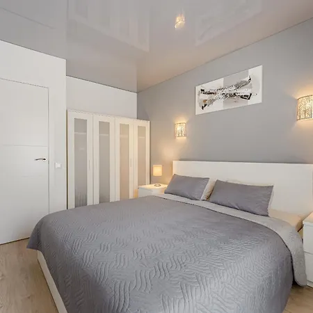 Modern Sunny 100m From The Apartment Los Cristianos (Tenerife)