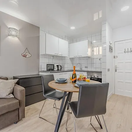 Modern Sunny 100m From The